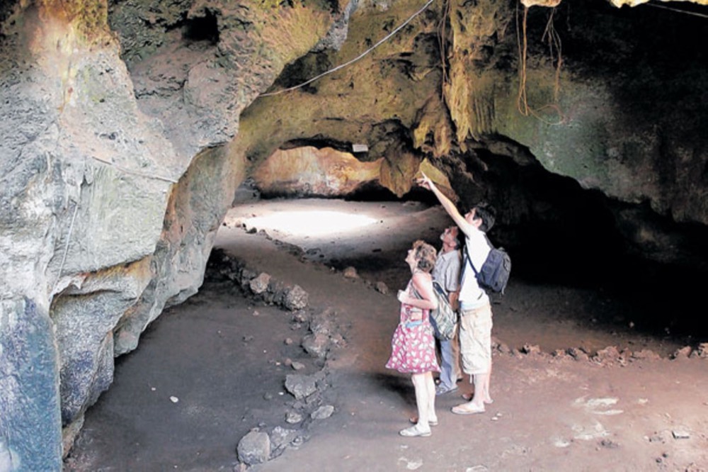 Shimoni Caves